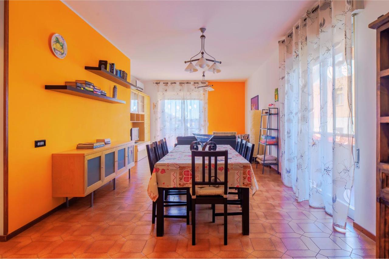 La Casa Nel Sole Apartment Grandate Bagian luar foto