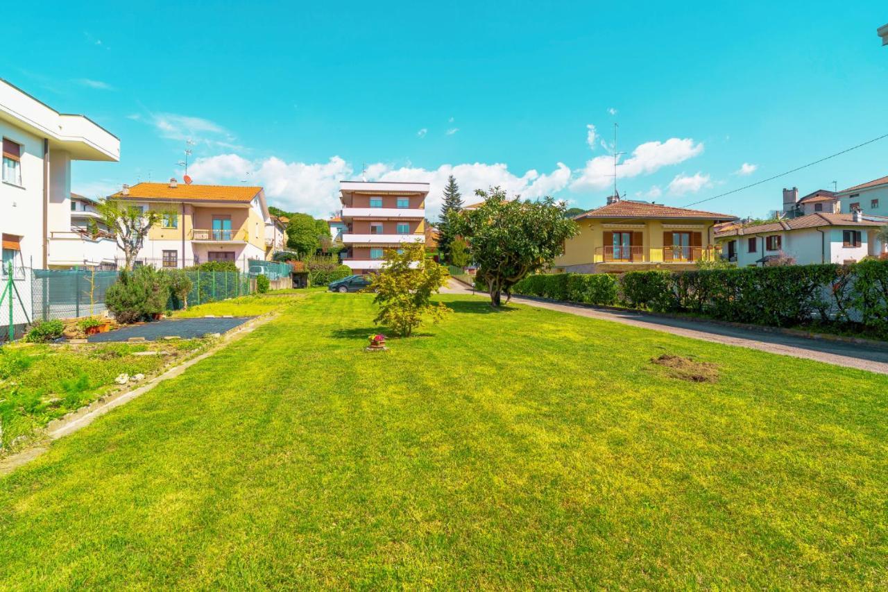 La Casa Nel Sole Apartment Grandate Bagian luar foto